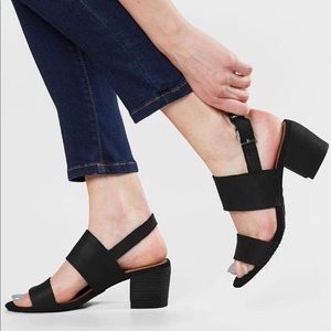 NWT TOMS black Poppy sandal